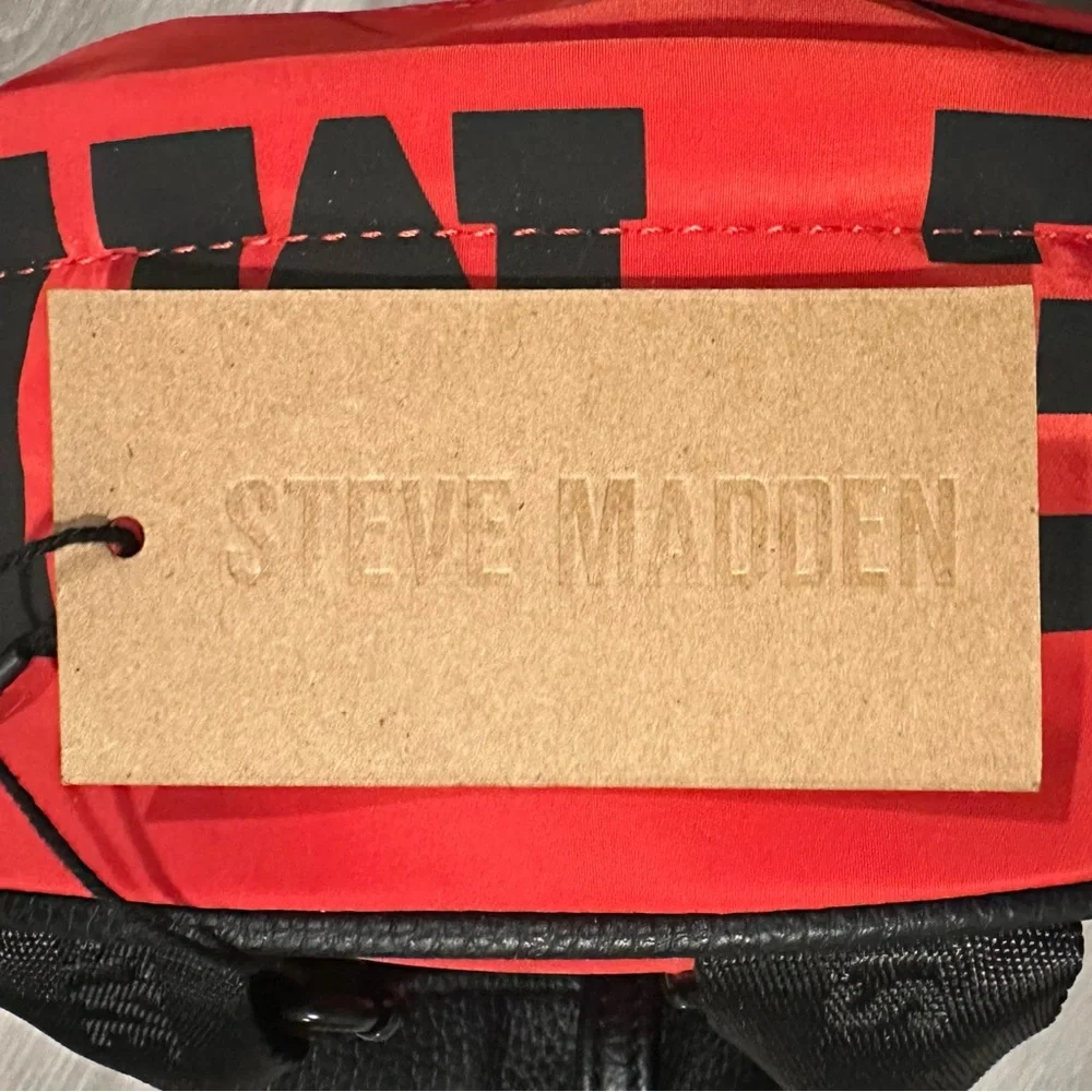 NWT. Steve Madden Red and Black BFresh Star Backpack